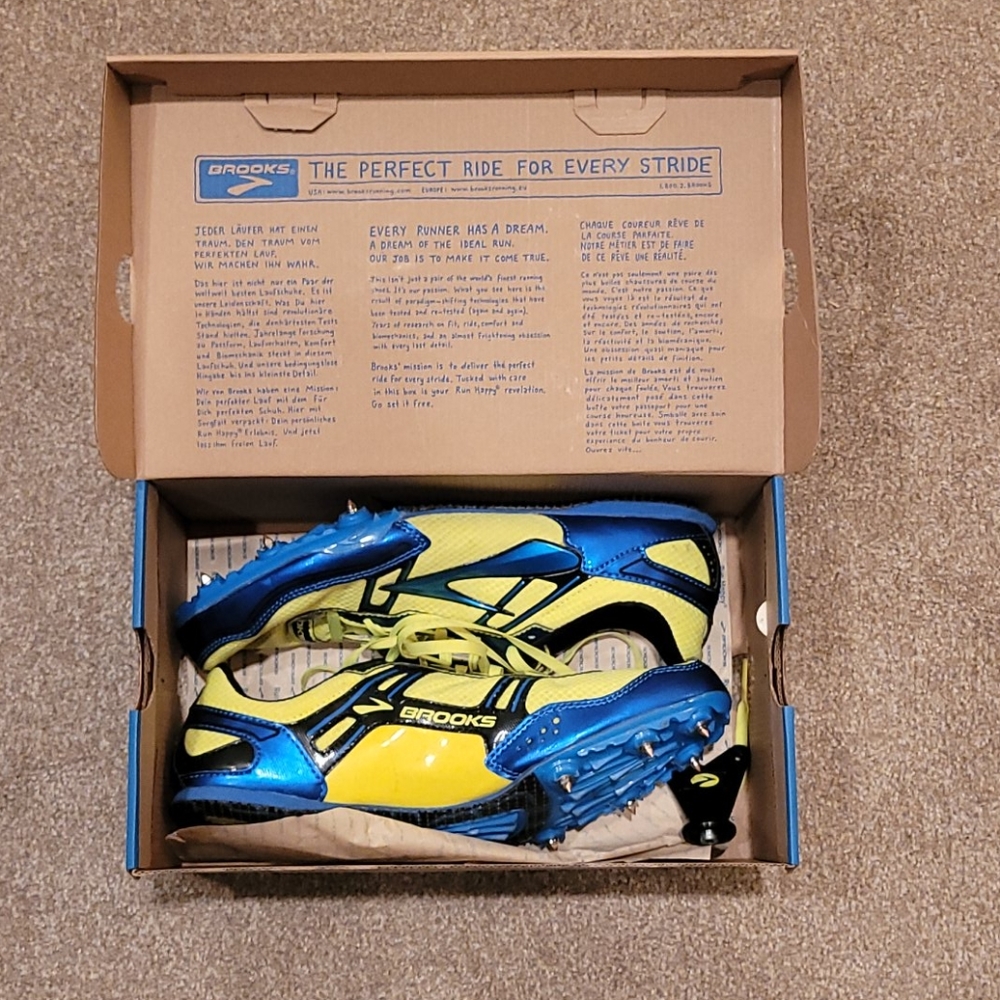 Brooks PR MD 46.61 Spikes